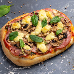 римская пицца с ветчиной и грибами в красноярске фото
